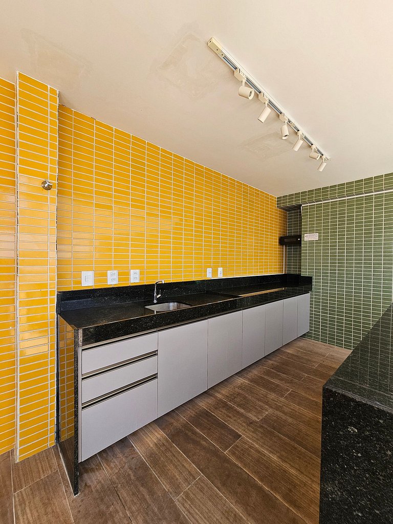 Luxo e Estilo no Cupe, próx. a Porto. Reserva #404