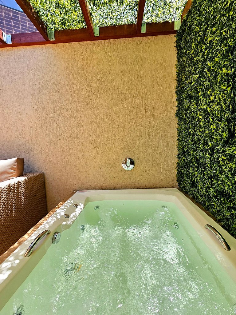 Luxo absoluto no Centrinho de Porto com Hidro.