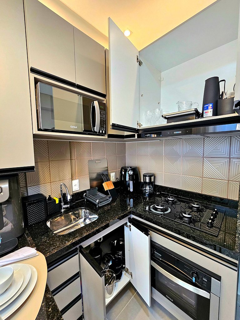 Luxoso 1 quarto, piscina privativa Centro de Porto