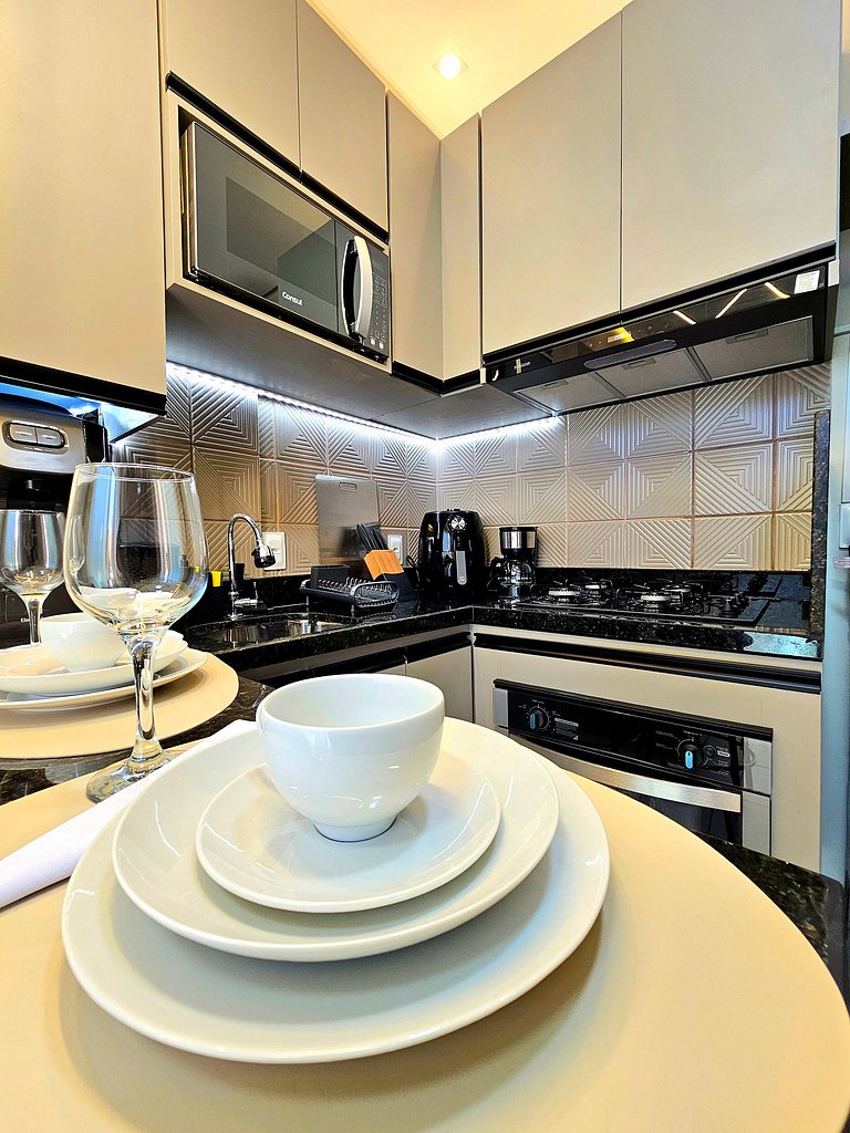 Luxoso 1 quarto, piscina privativa Centro de Porto