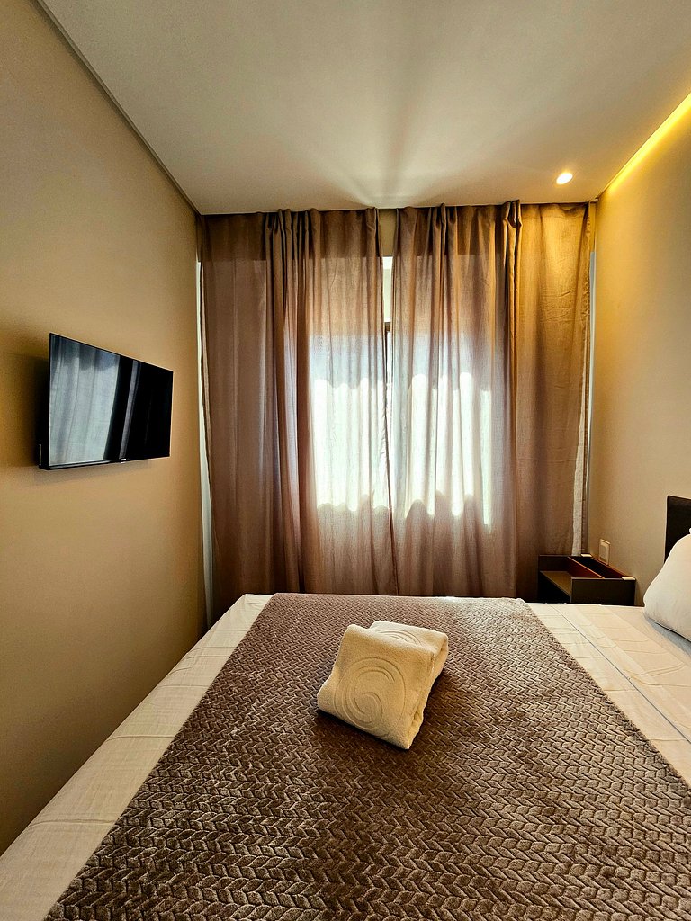 Luxoso 1 quarto, piscina privativa Centro de Porto