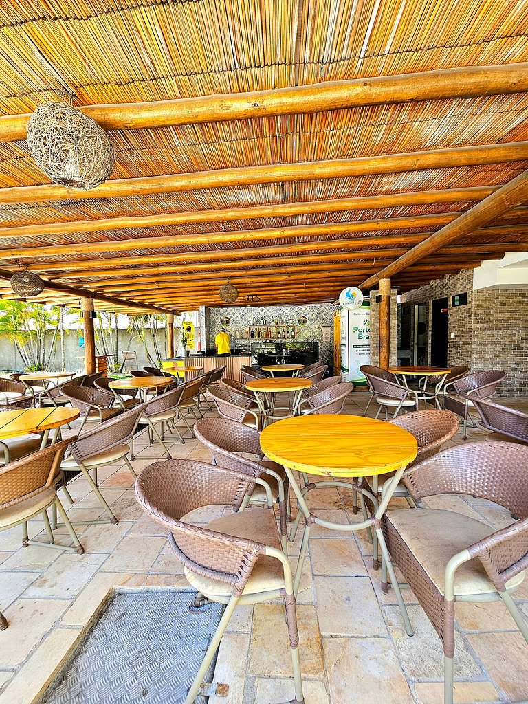 Luxuoso Studio c/ área gourmet no Centro de Porto