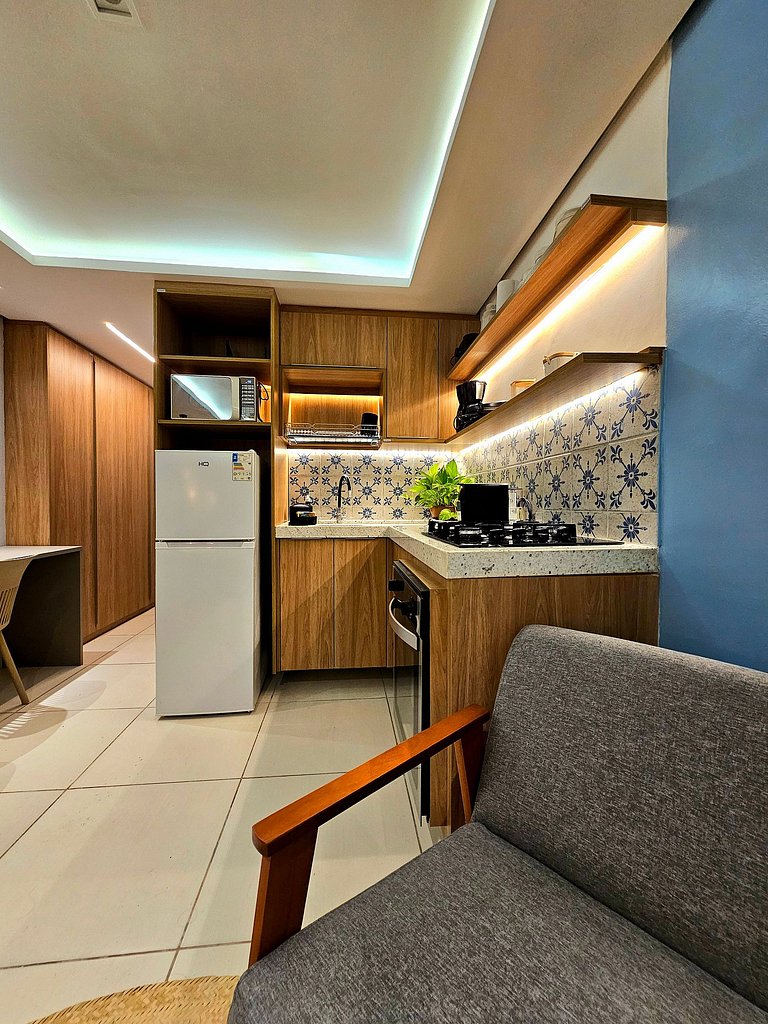 Luxuoso Studio c/ área gourmet no Centro de Porto