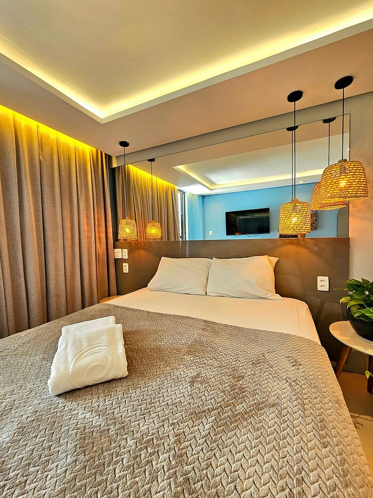 Luxuoso Studio c/ área gourmet no Centro de Porto