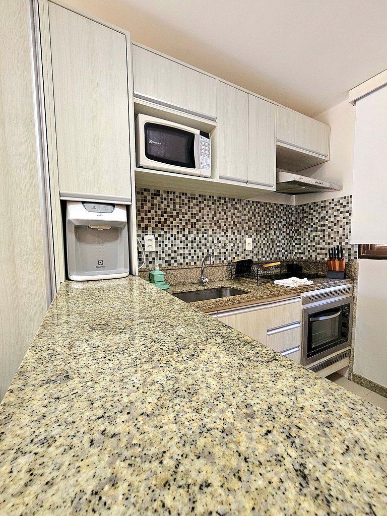 Aconchegante e equipado no Oka Beira-mar Muro Alto