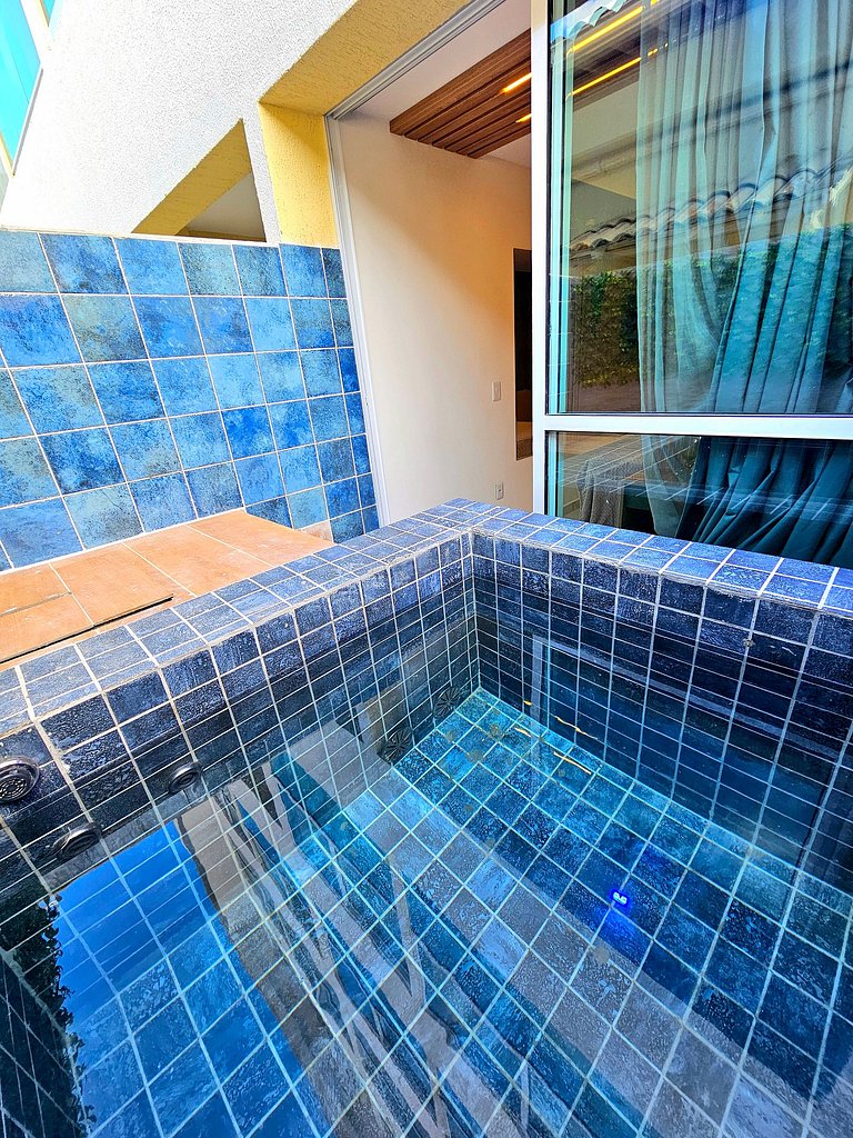 Sofisticado com Piscina Privativa, Centro de Porto