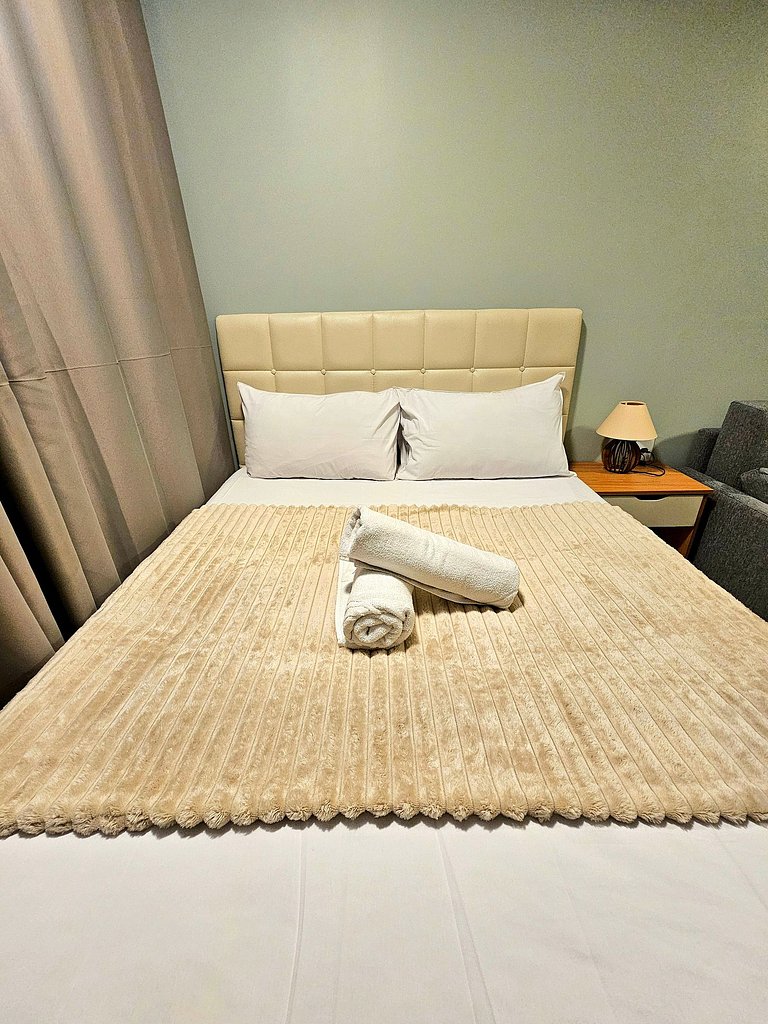 Moderno e Equipado studio no Centro de Porto #108