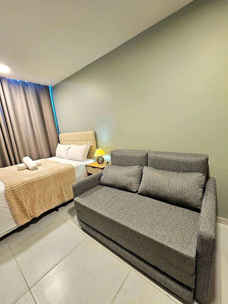 Moderno e Equipado studio no Centro de Porto #108