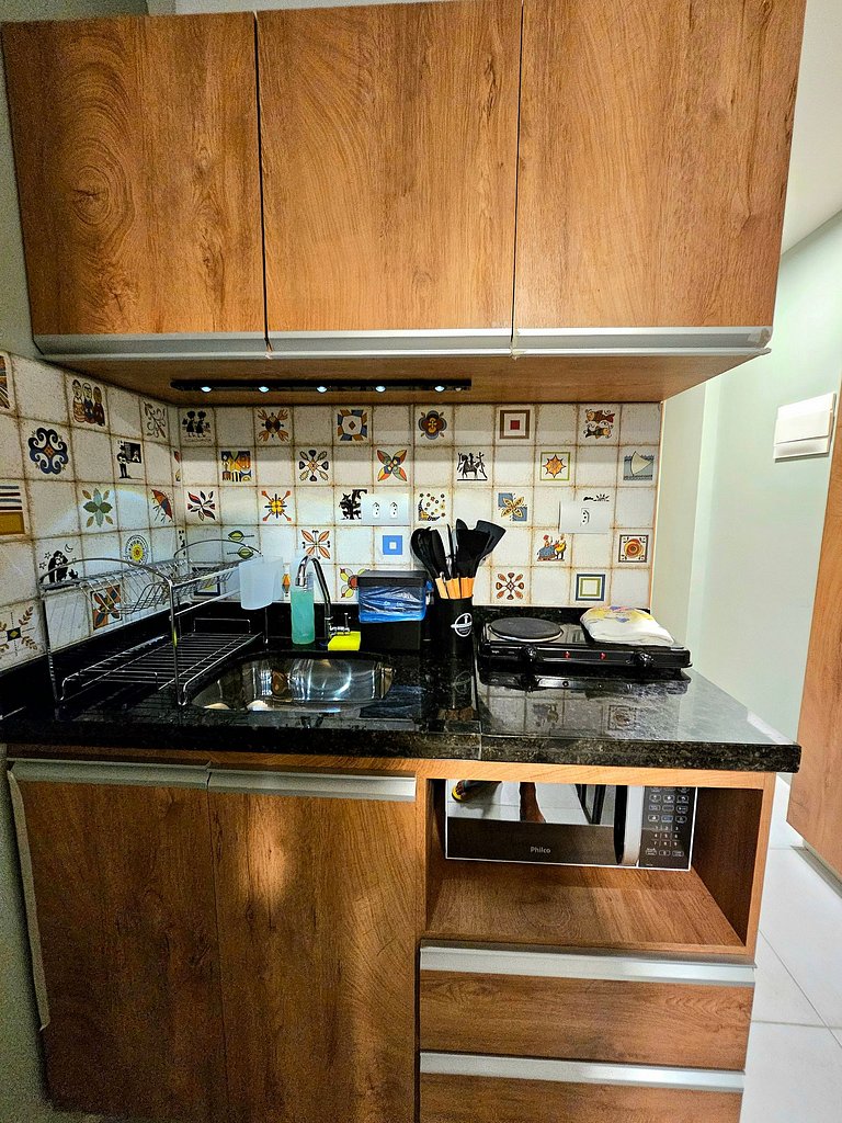 Moderno e Equipado studio no Centro de Porto #108