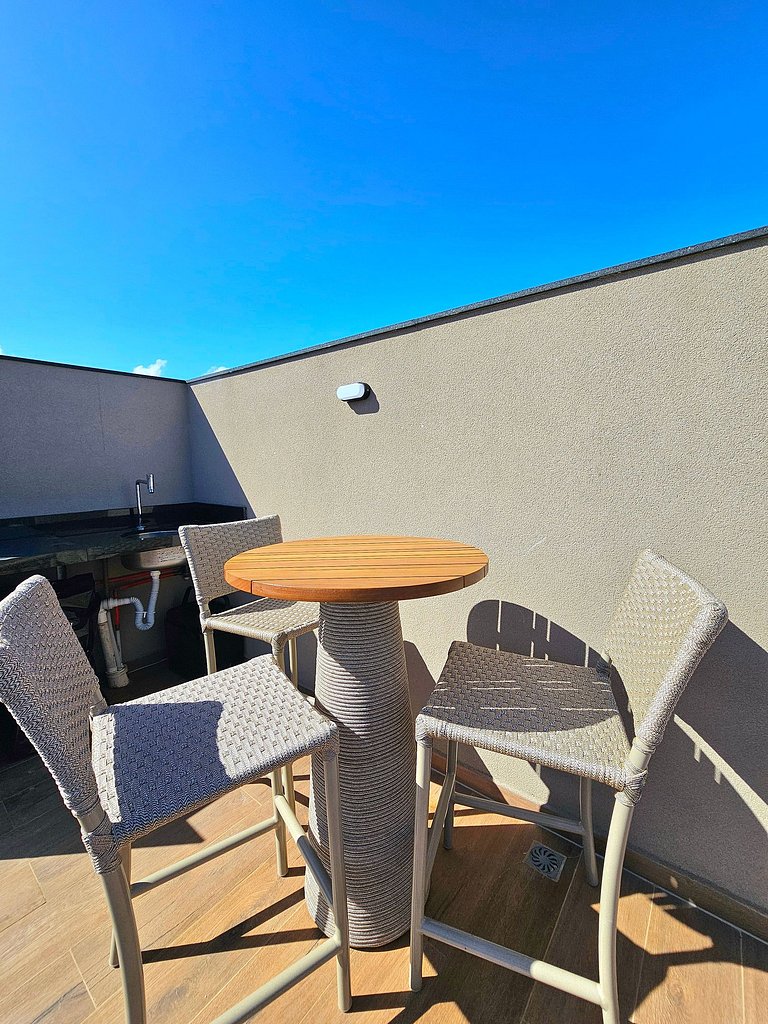 Rooftop com piscina privativa, Muro Alto, Cais Eco