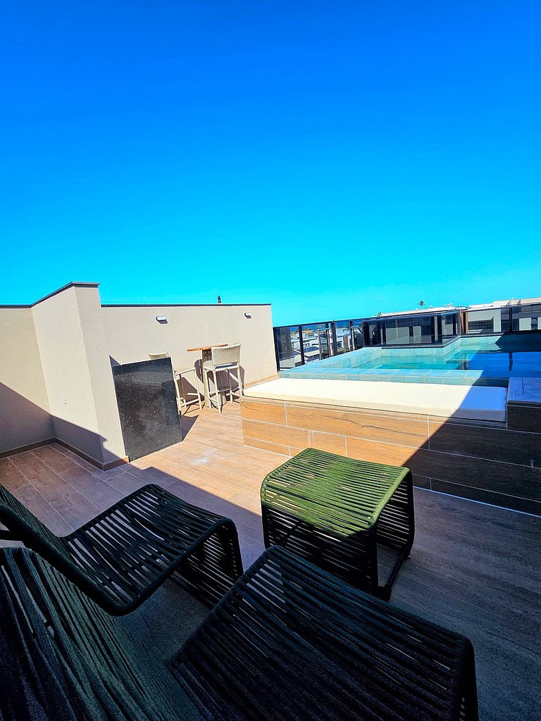 Rooftop com piscina privativa, Muro Alto, Cais Eco