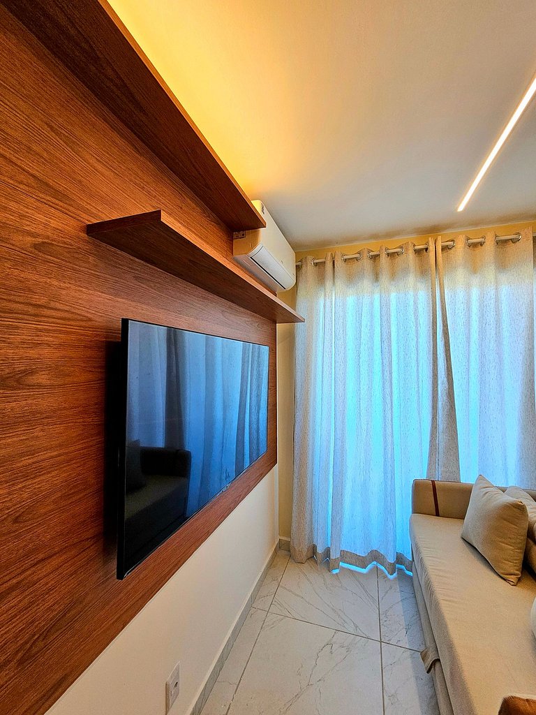 Sofisticado Cupe Living, 10min do Centro de Porto.