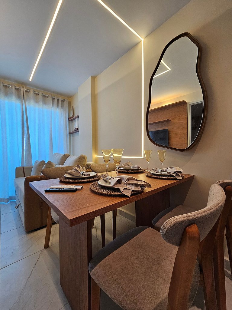 Sofisticado Cupe Living, 10min do Centro de Porto.