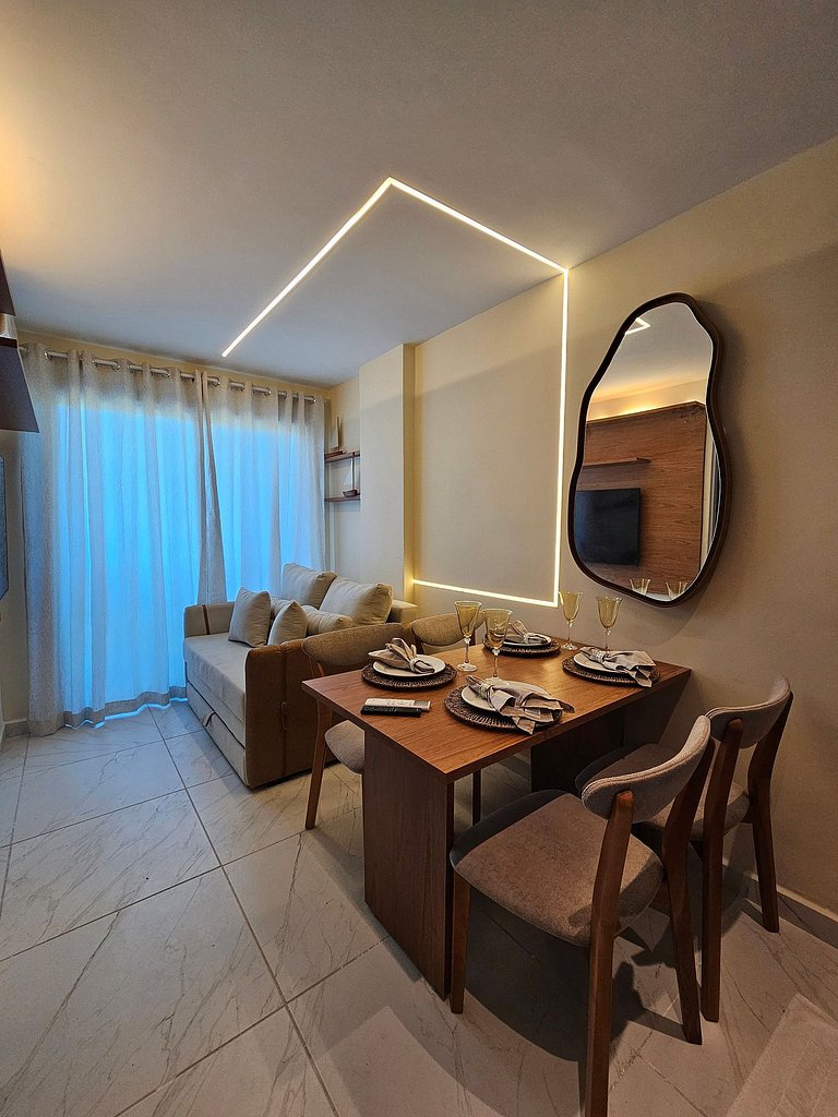 Sofisticado Cupe Living, 10min do Centro de Porto.