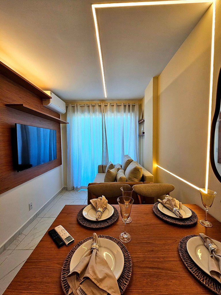 Sofisticado Cupe Living, 10min do Centro de Porto.