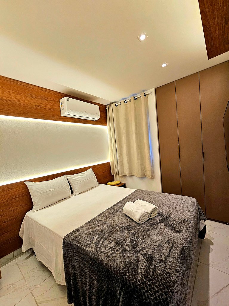 Sofisticado Cupe Living, 10min do Centro de Porto.