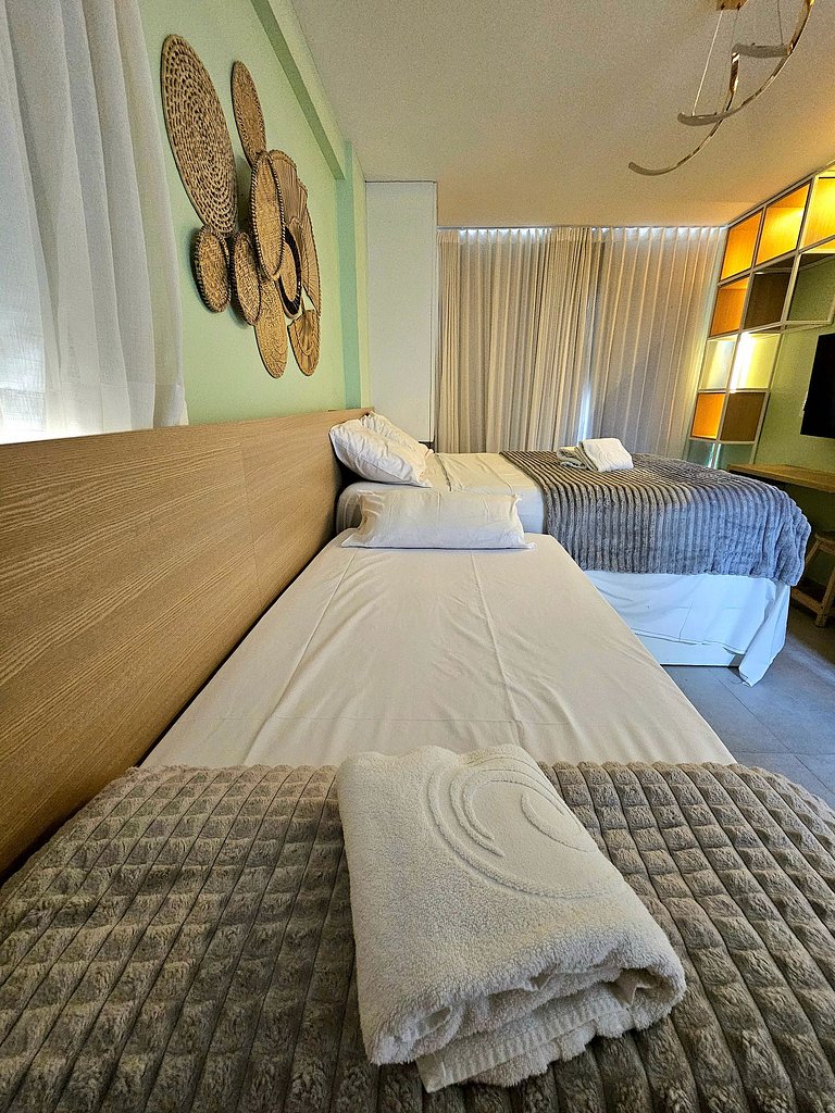 Sofisticado e equipado studio, centro de Porto#308