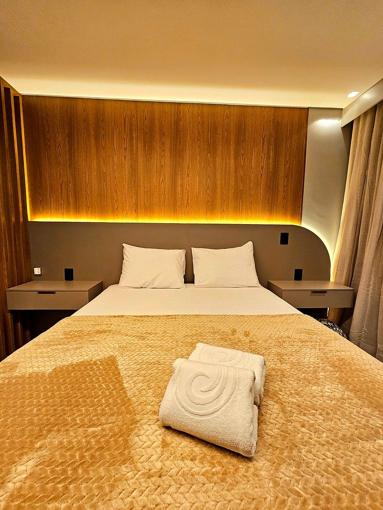 Luxo Supremo no Summer, 5min Centro de Porto #306A