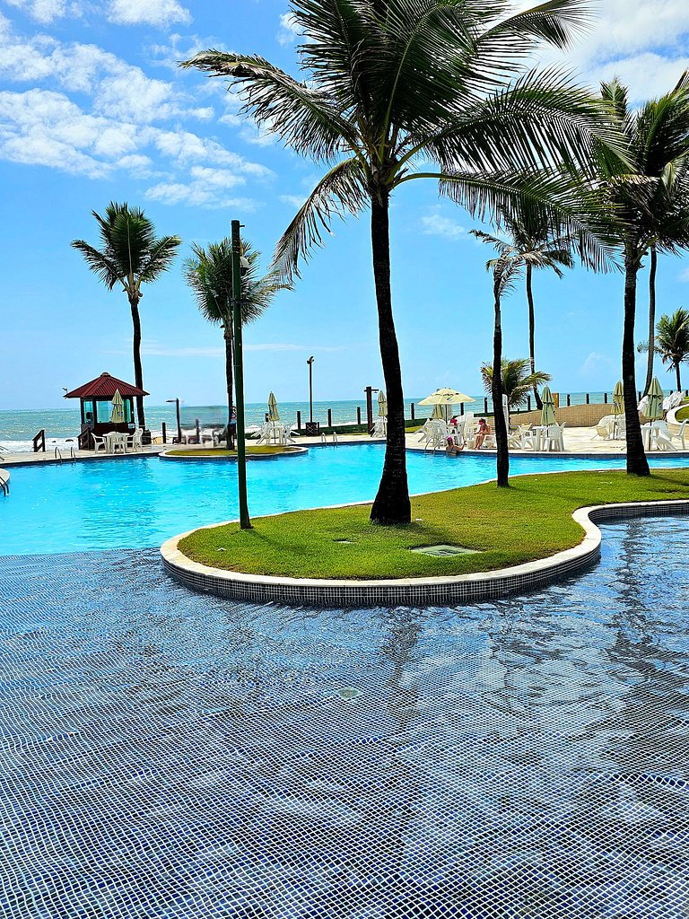 Luxo à Beira-mar de Muro Alto, no Beach Class.