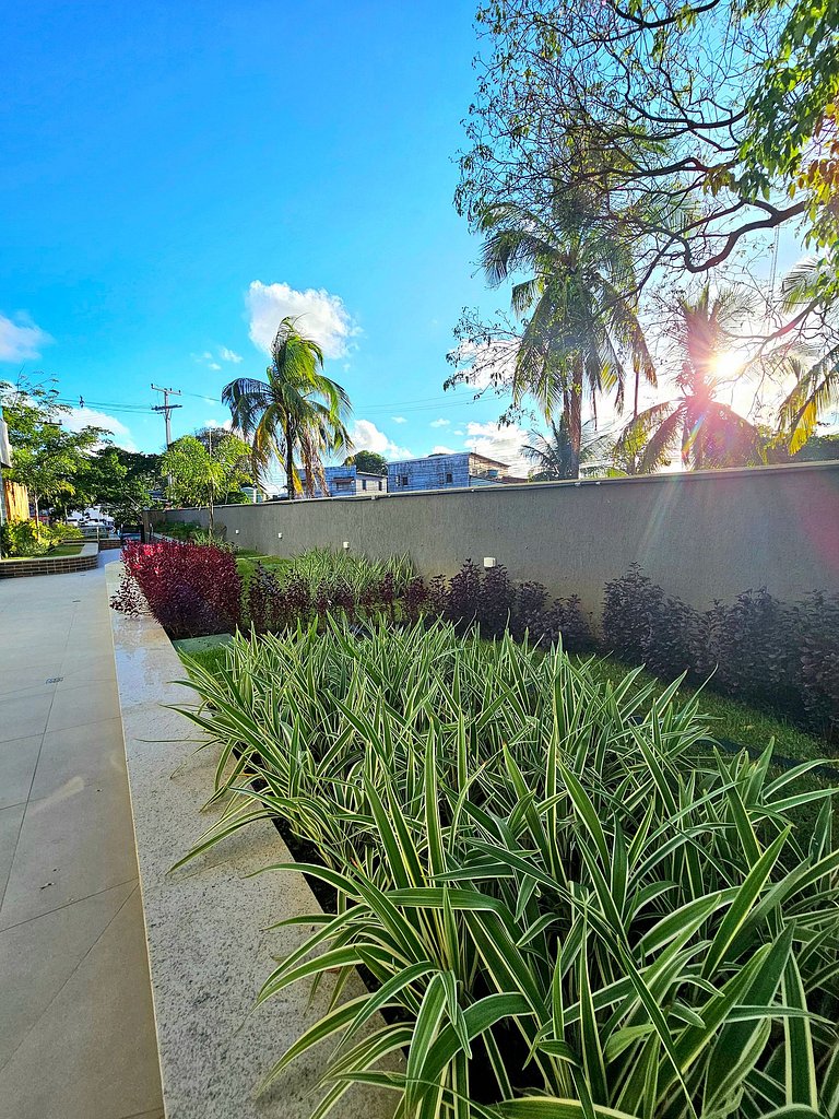 Luxo com Piscina Privativa no Centrinho de Porto