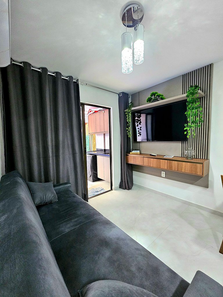 Luxo com Piscina Privativa no Centrinho de Porto