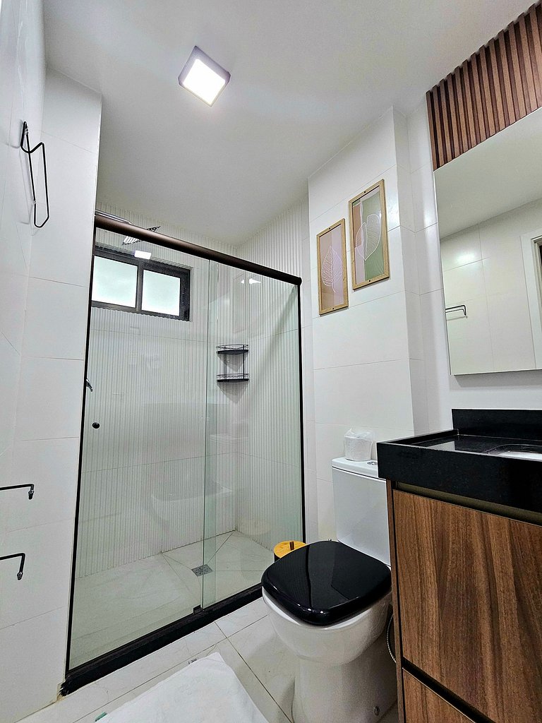 Luxo com Piscina Privativa no Centrinho de Porto