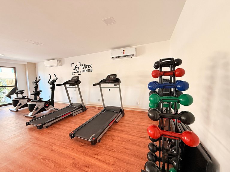 Luxuoso e Equipado Studio no Max Carneiros
