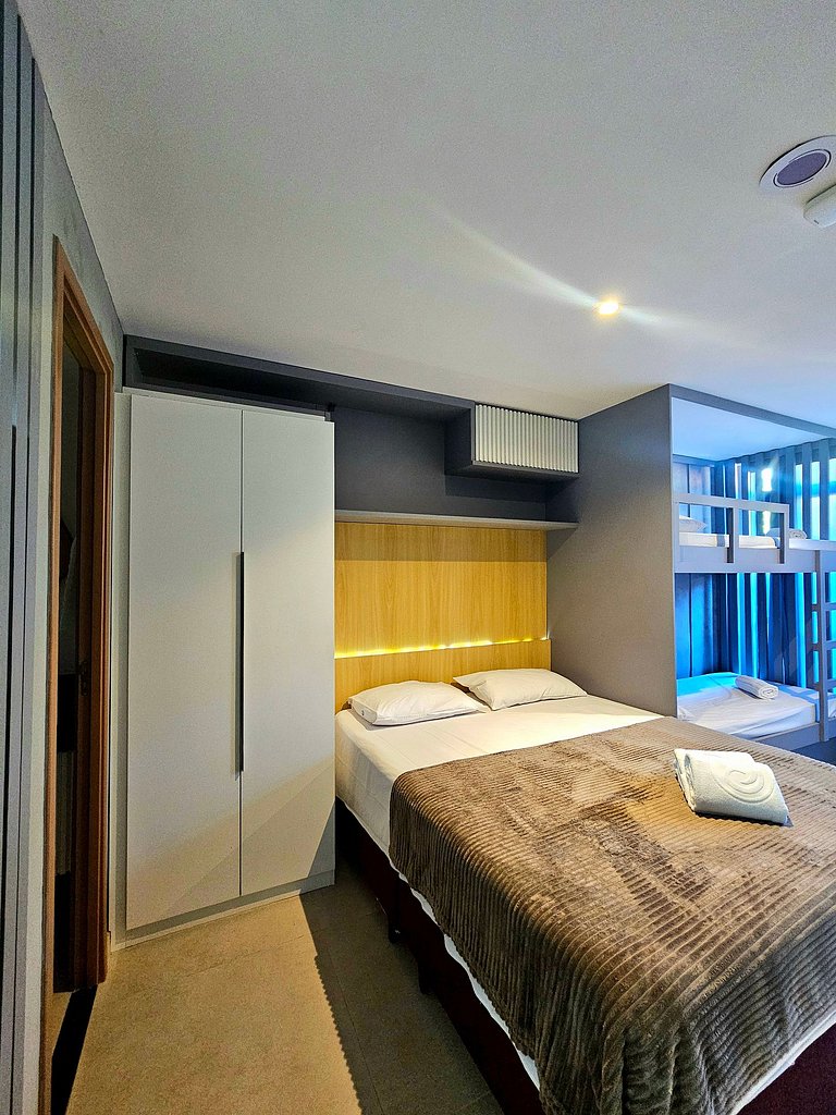 Moderno e Equipado no Cupe com Piscina Privativa