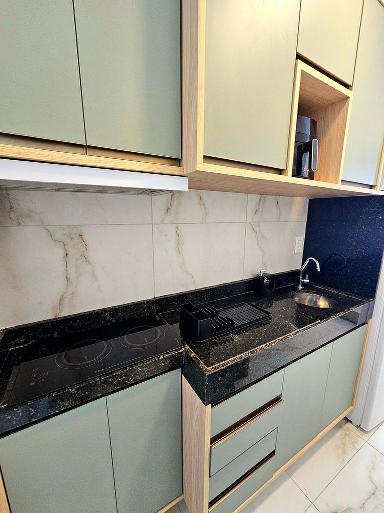 Moderno e equipado, Centro de Porto, perto de tudo