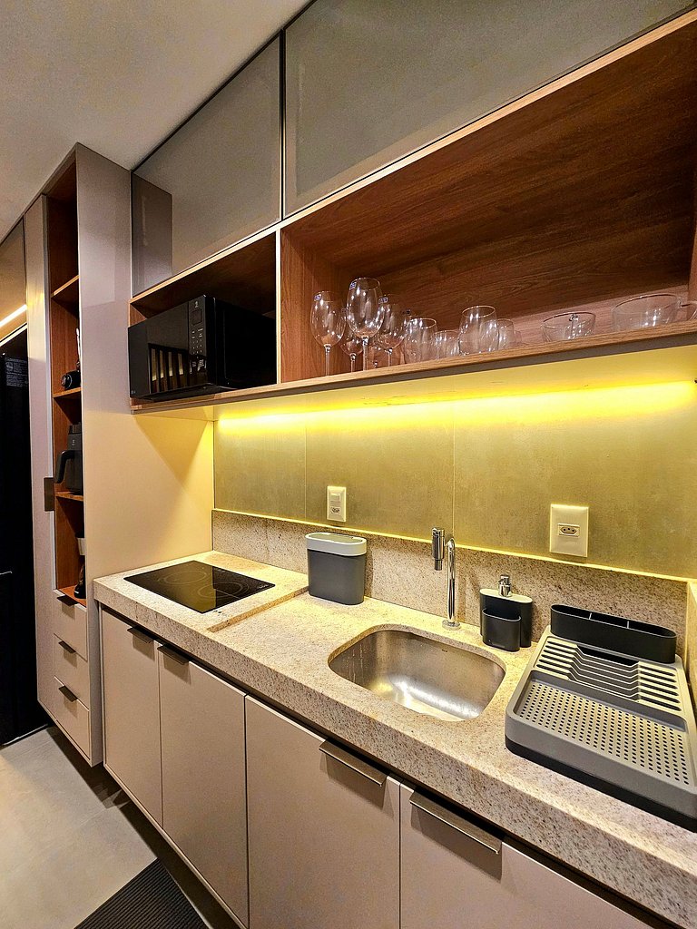 Luxo Supremo no Summer, 5min Centro de Porto #313C