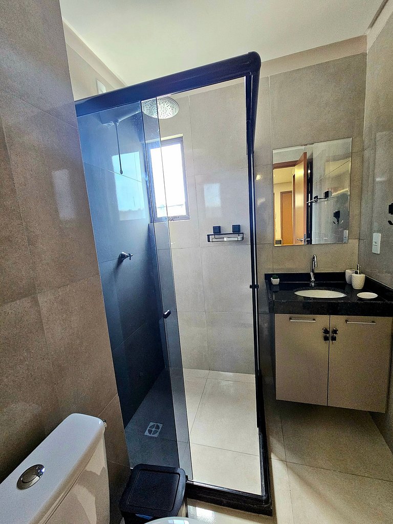 Moderno e Equipado 1q no centro de Porto no Moana