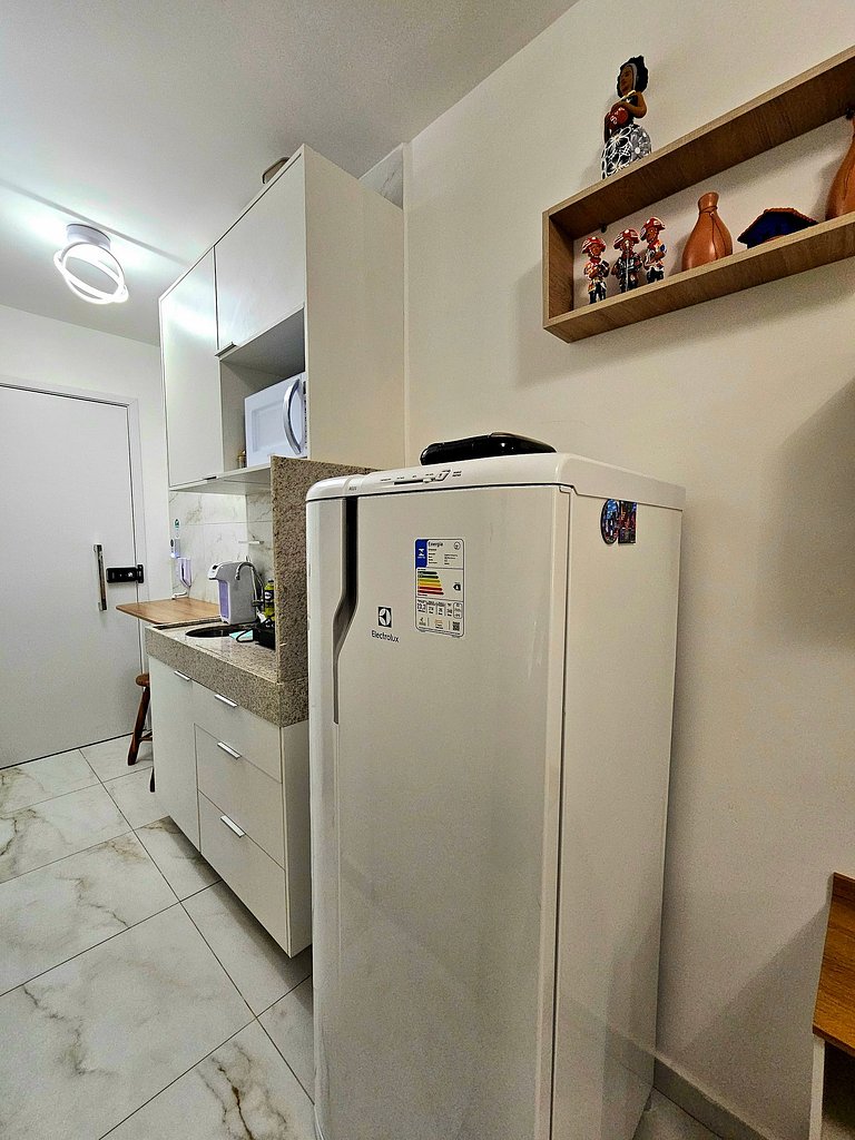 Moderno e equipado Studio no Centro de Porto #106