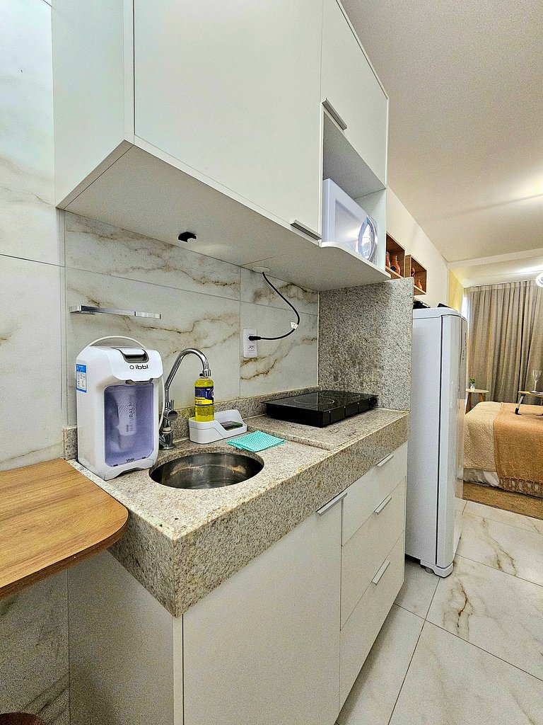 Moderno e equipado Studio no Centro de Porto #106