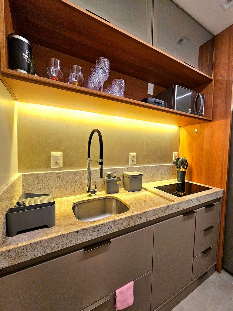 Garden Luxo no Summer, 5min do Centro de Porto #5D