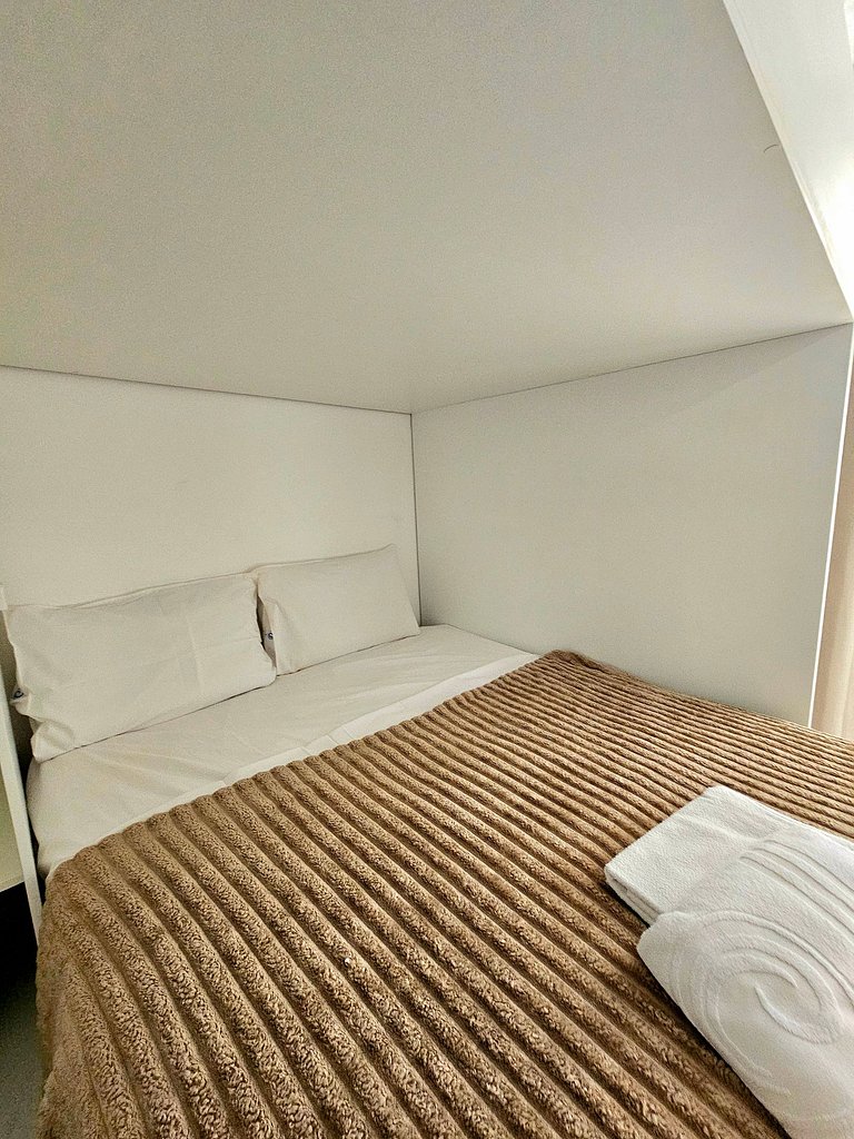 Incrível e Completo 1q no Centro de Porto no Moana