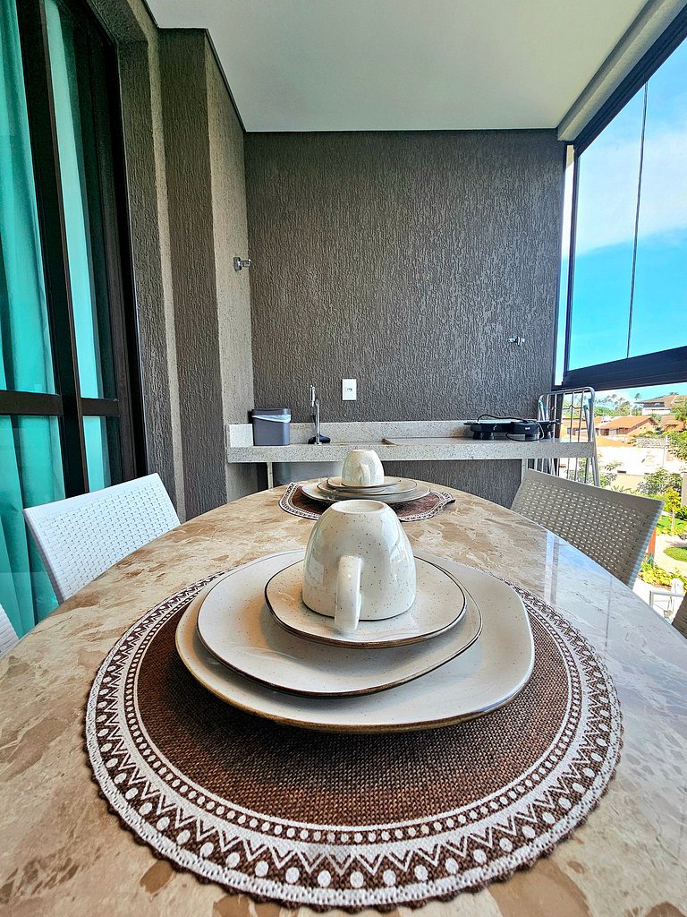 Exclusividade com varanda gourmet no Summer #215A