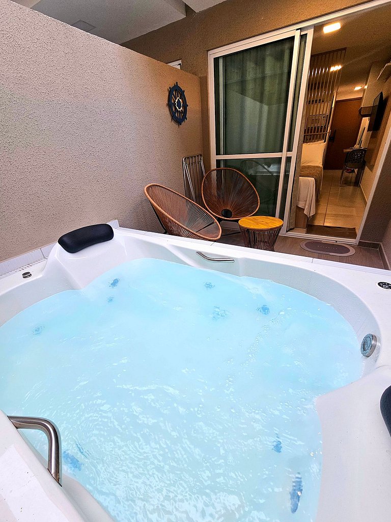 Moderno e Equipado Com Hidro no Centro de Porto