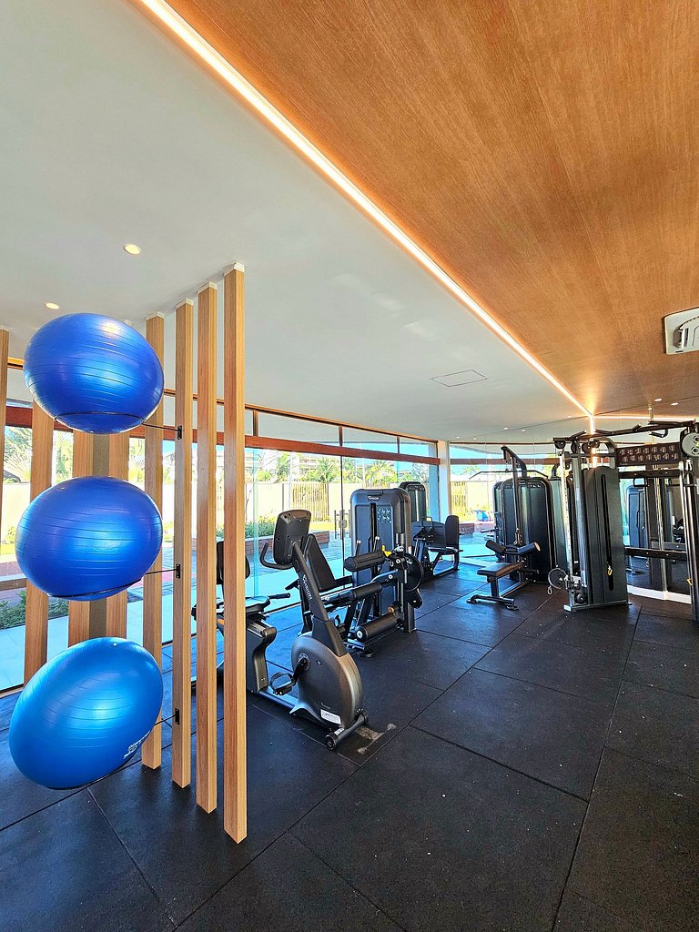 Luxuoso e sofisticado Beach Class Solare by HM