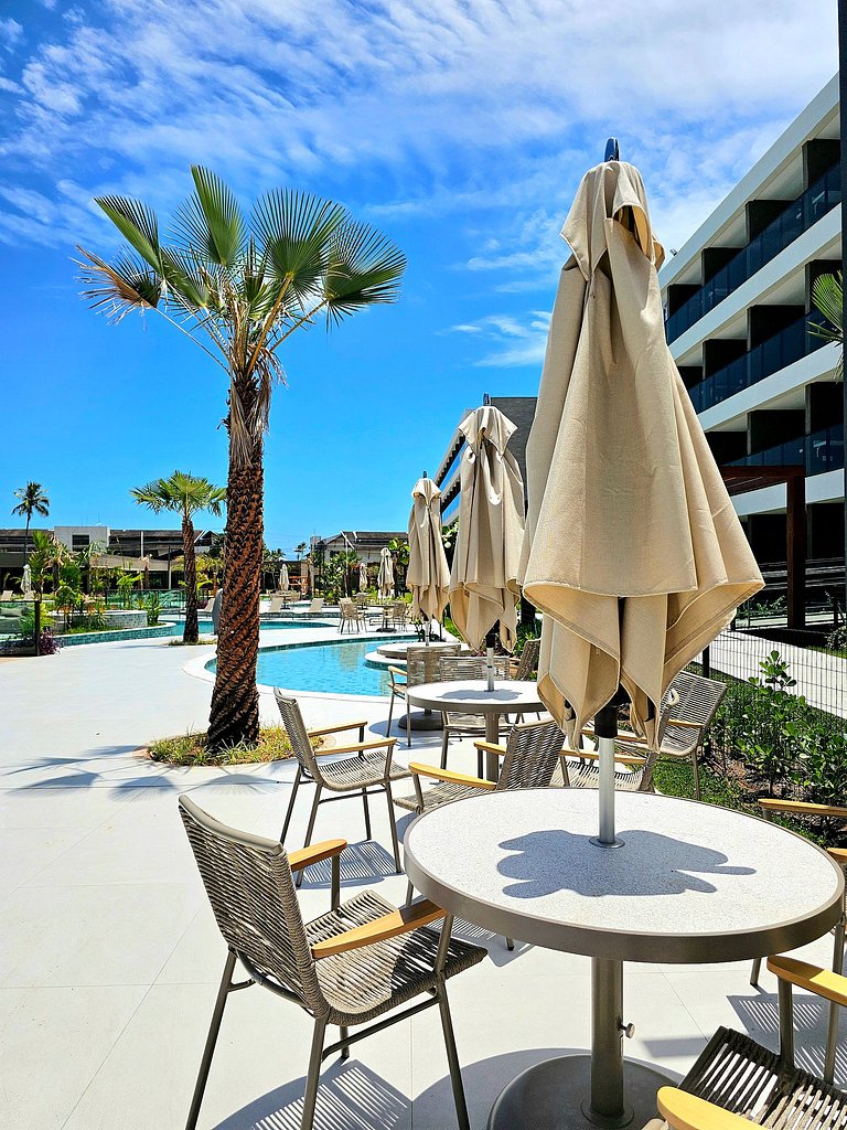 Luxuoso e sofisticado Beach Class Solare by HM