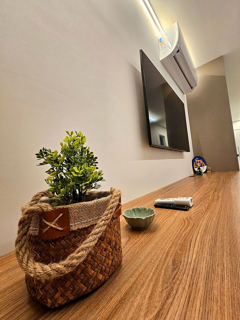 Luxo com varanda gourmet no BC Solare #115D