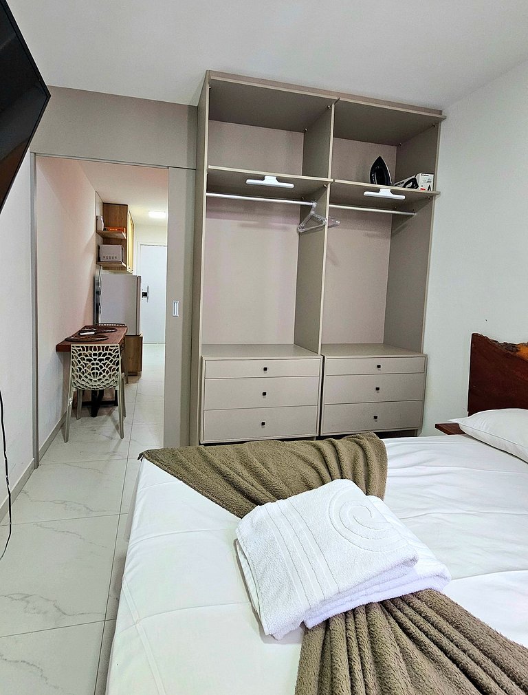 Equipado e Confortável Studio no Centro de Porto