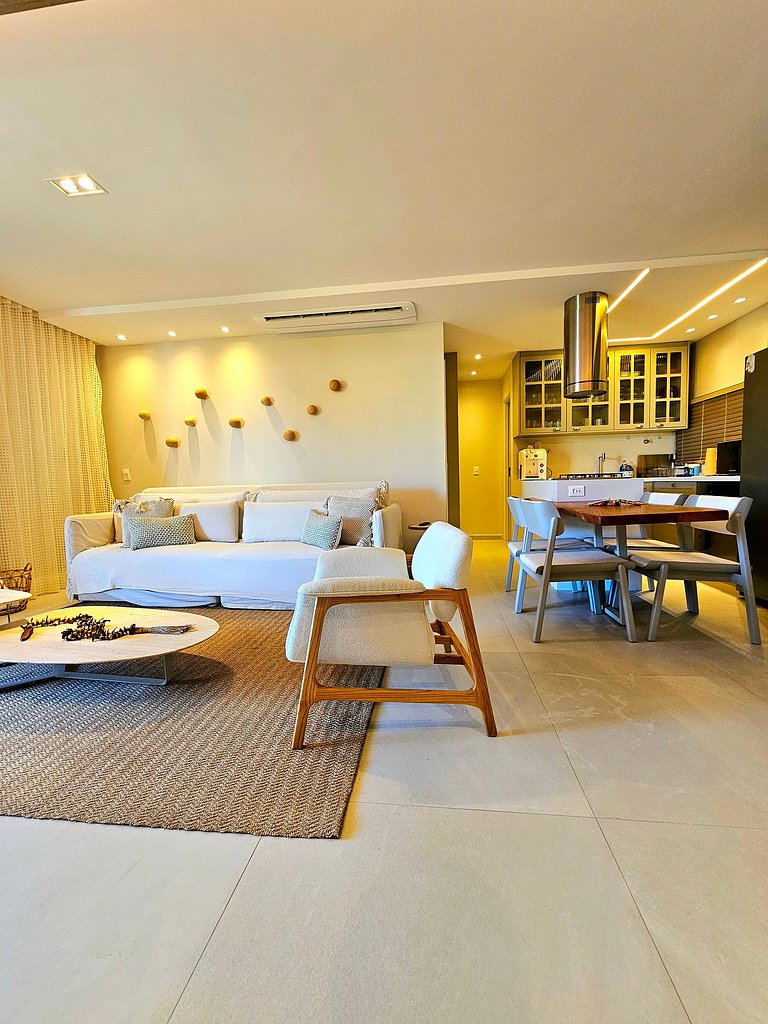 Luxo à Beira-mar com Piscina Privativa no Cais Eco