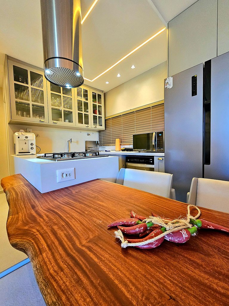 Luxo à Beira-mar com Piscina Privativa no Cais Eco