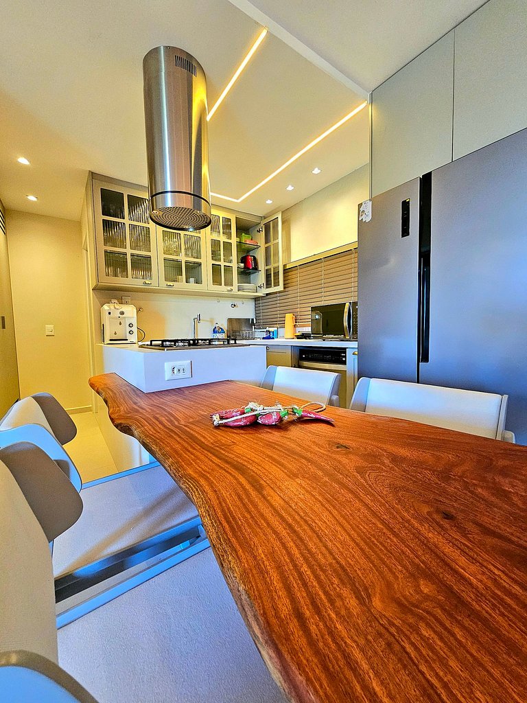 Luxo à Beira-mar com Piscina Privativa no Cais Eco