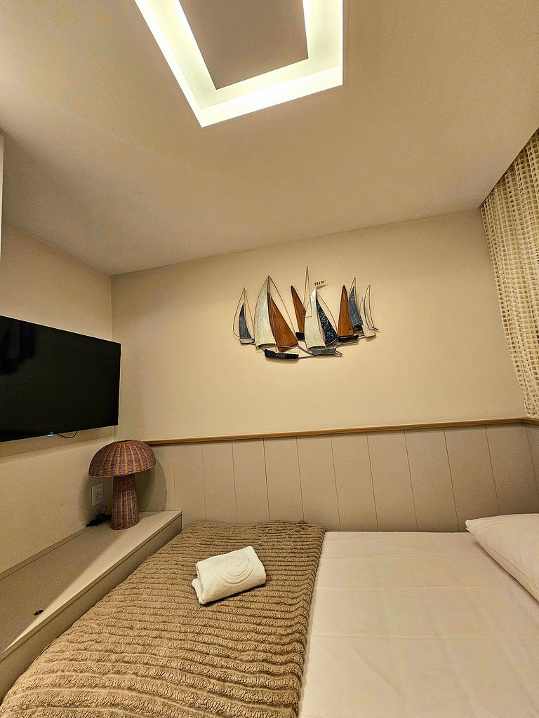 Luxo à Beira-mar com Piscina Privativa no Cais Eco