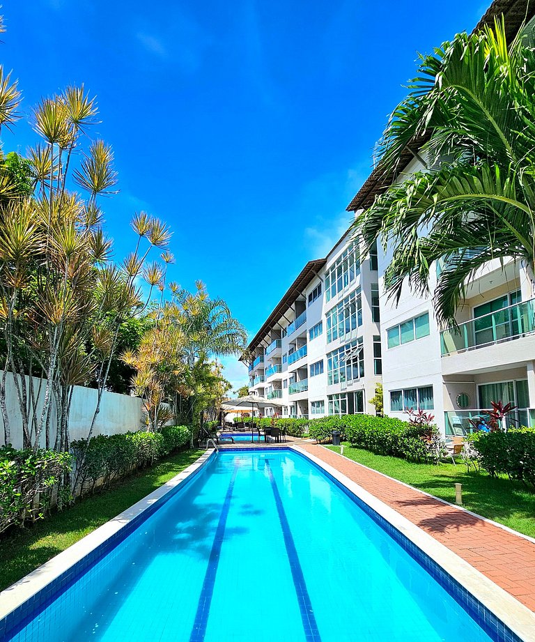 Estilo e conforto no Porto Plaza, Praia do Cupe by HM