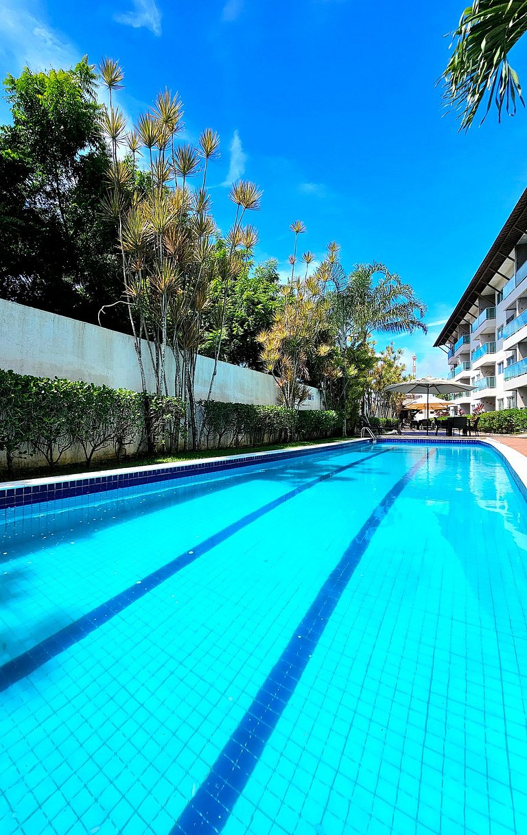 Estilo e conforto no Porto Plaza, Praia do Cupe by HM