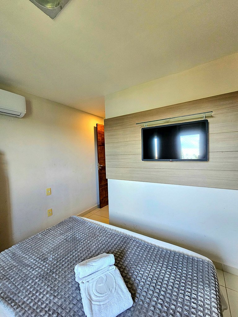 Conforto e Comodidade com 2 quartos no Porto Plaza