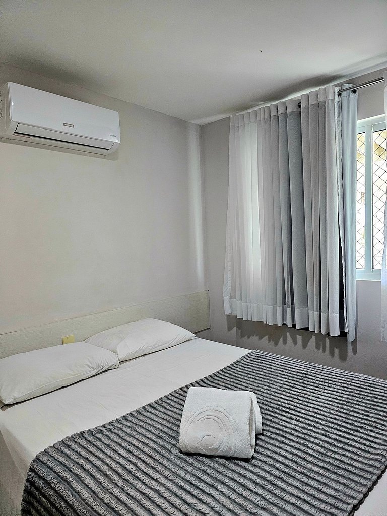 Conforto e Comodidade com 2 quartos no Porto Plaza