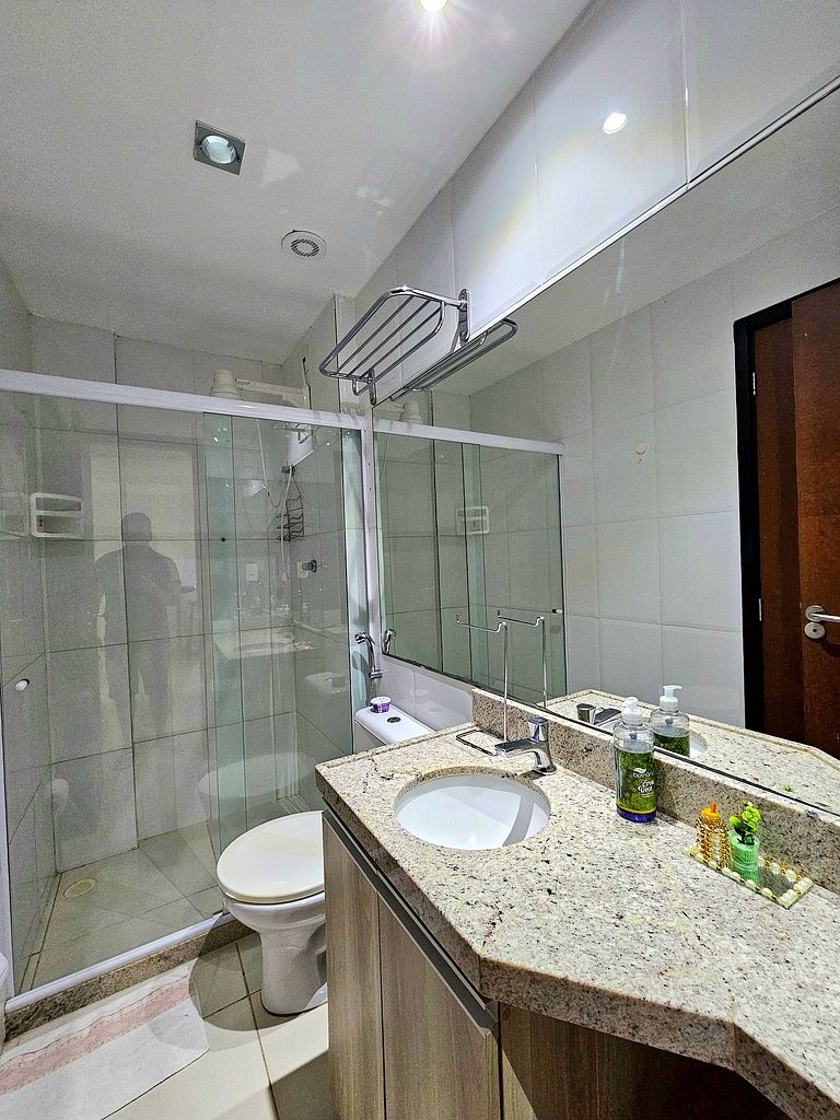 Conforto e Comodidade com 2 quartos no Porto Plaza